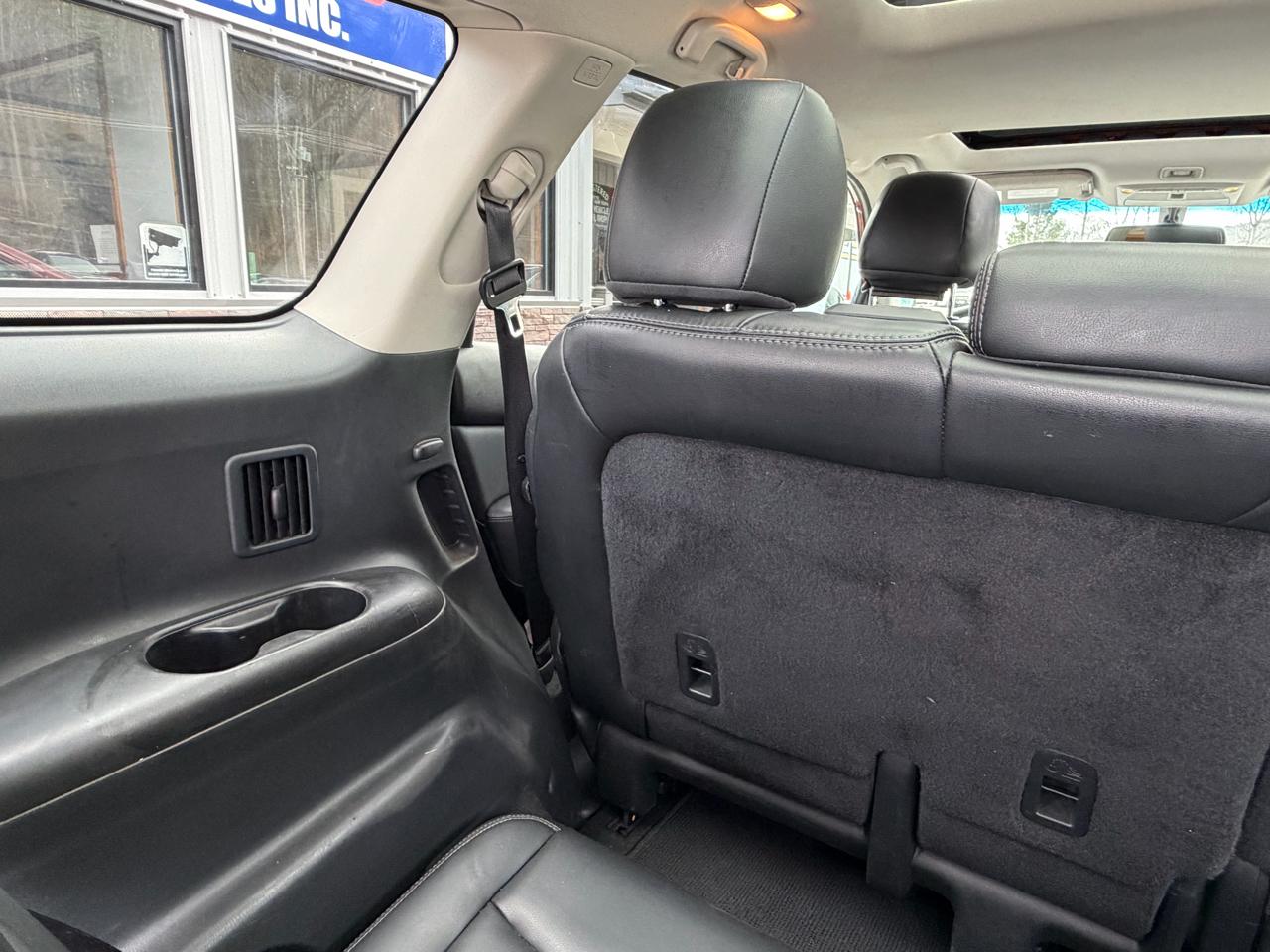 Nissan Pathfinder Platinum 4WD 2016