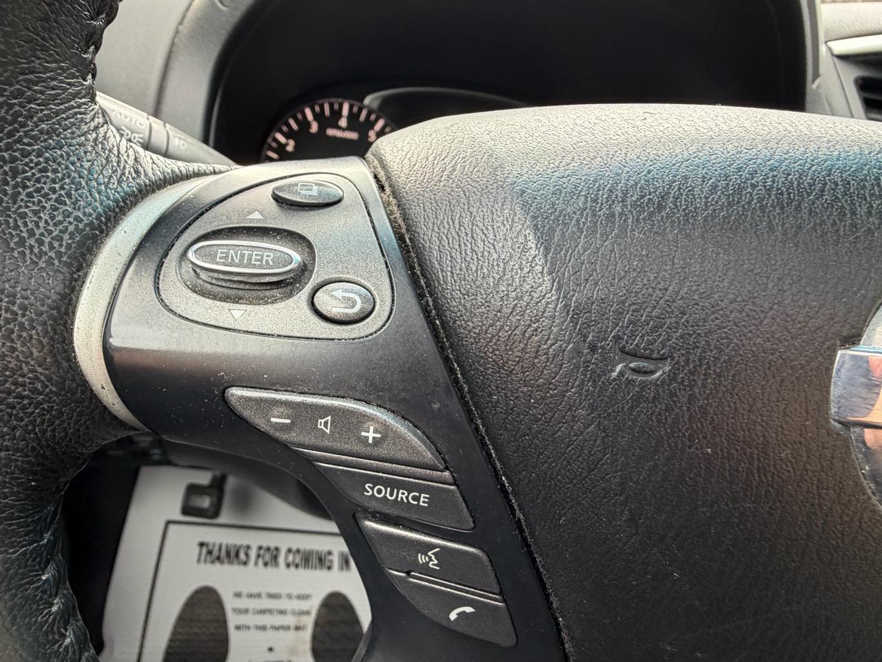 Nissan Pathfinder Platinum 4WD 2016