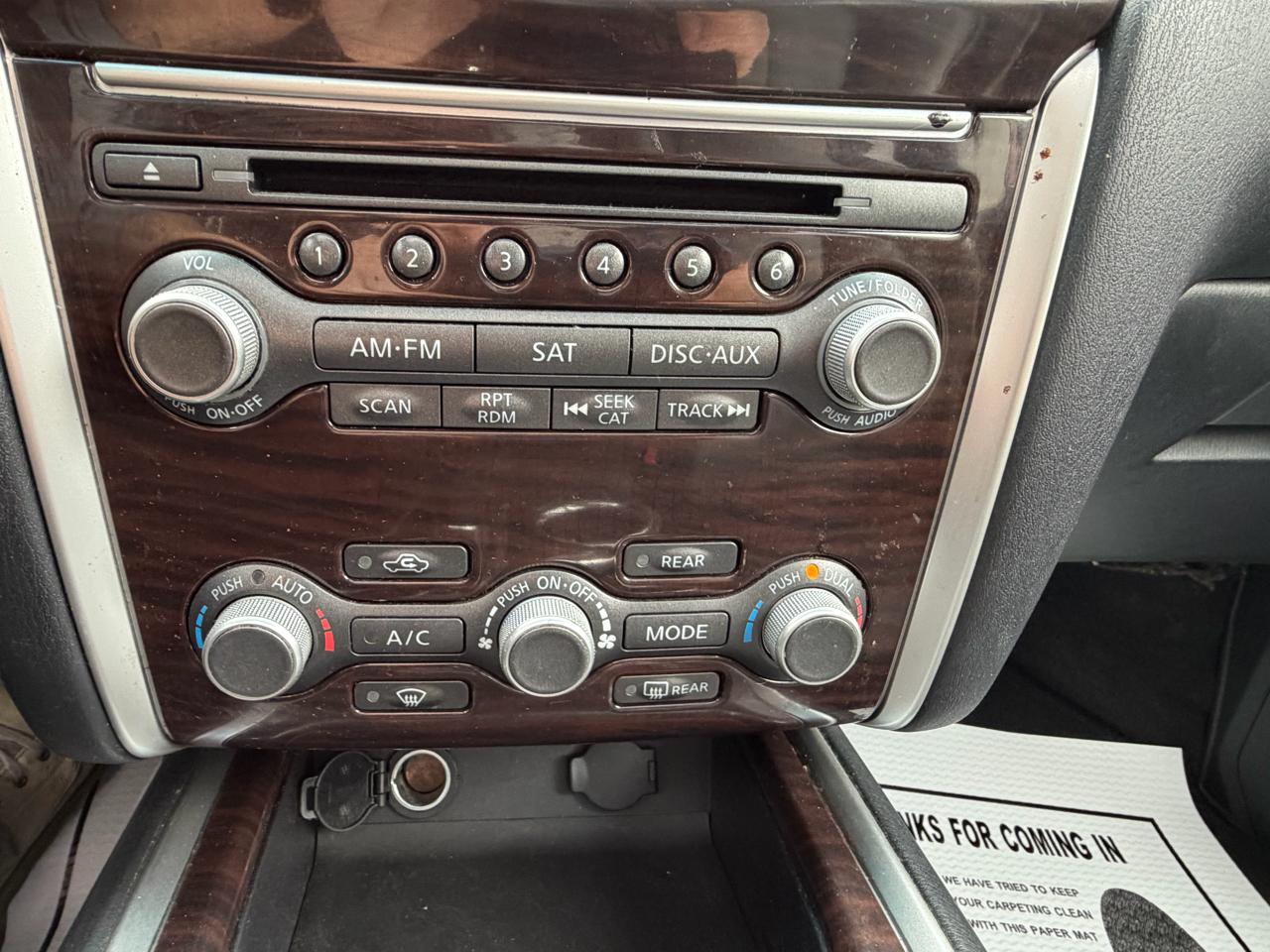 Nissan Pathfinder Platinum 4WD 2016