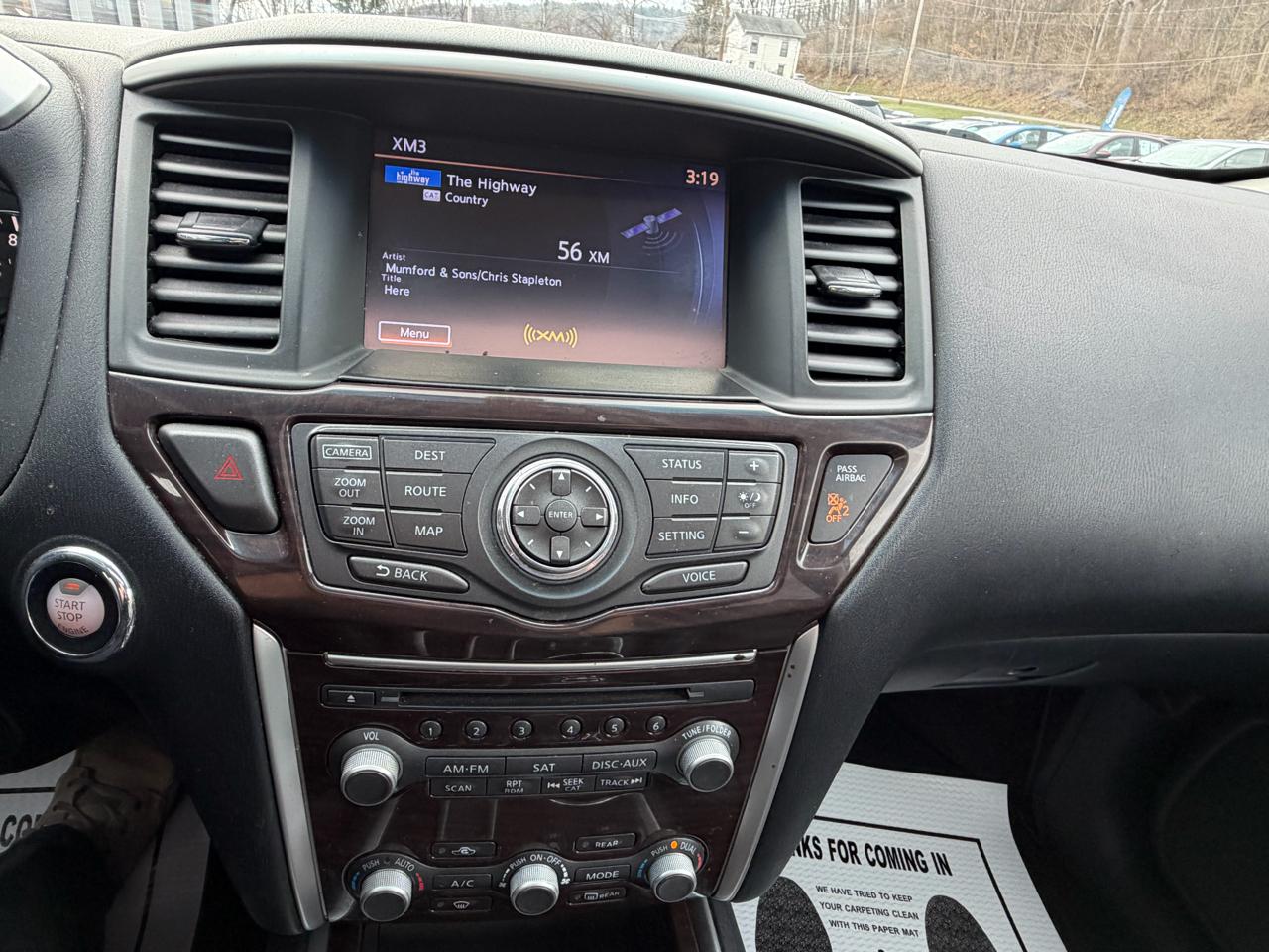 Nissan Pathfinder Platinum 4WD 2016