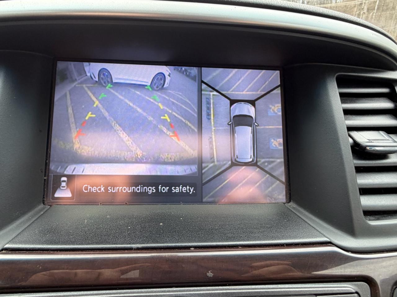 Nissan Pathfinder Platinum 4WD 2016