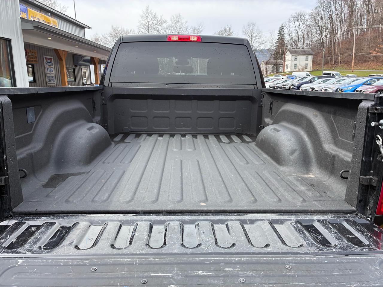 RAM 2500 Tradesman Crew Cab SWB 4WD 2024