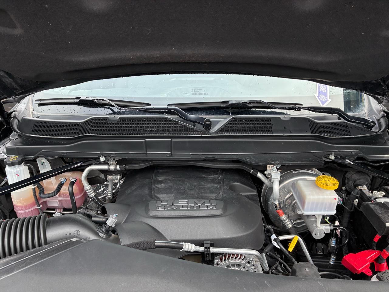 RAM 2500 Tradesman Crew Cab SWB 4WD 2024