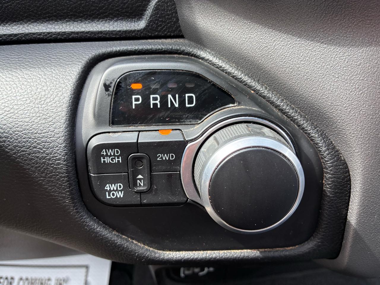 RAM 2500 Tradesman Crew Cab SWB 4WD 2024