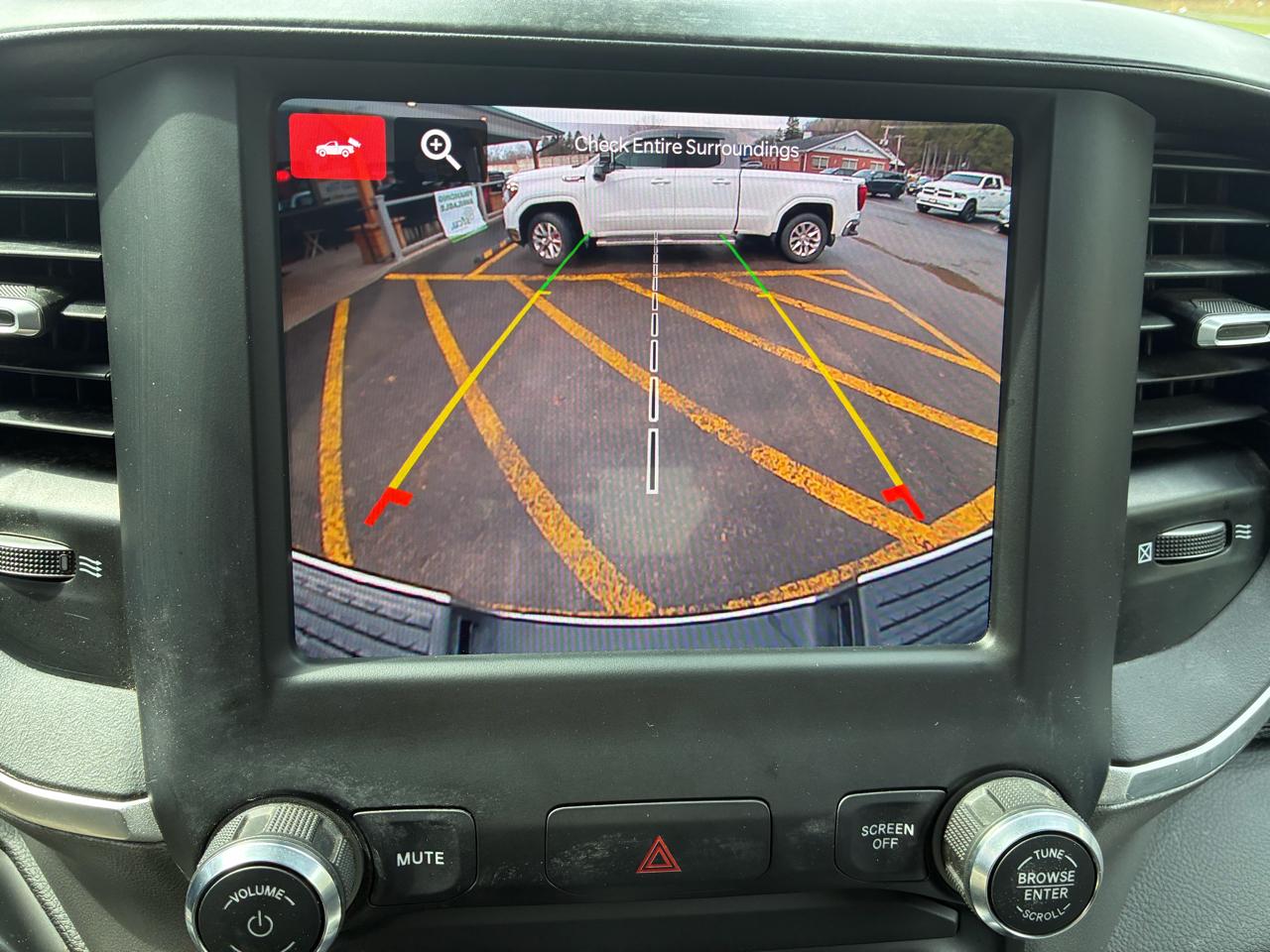 RAM 2500 Tradesman Crew Cab SWB 4WD 2024