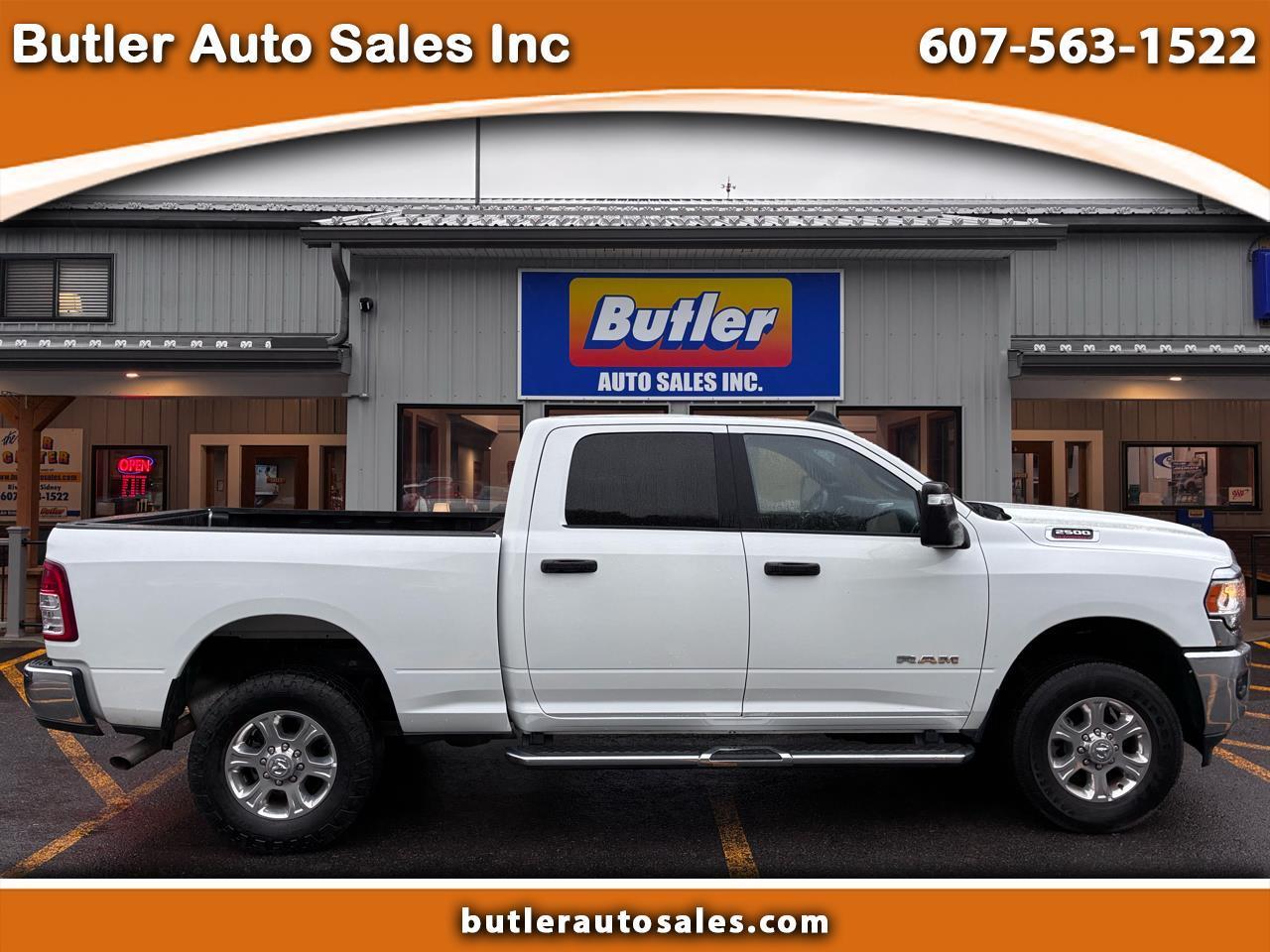 RAM 2500 Tradesman Crew Cab SWB 4WD 2024