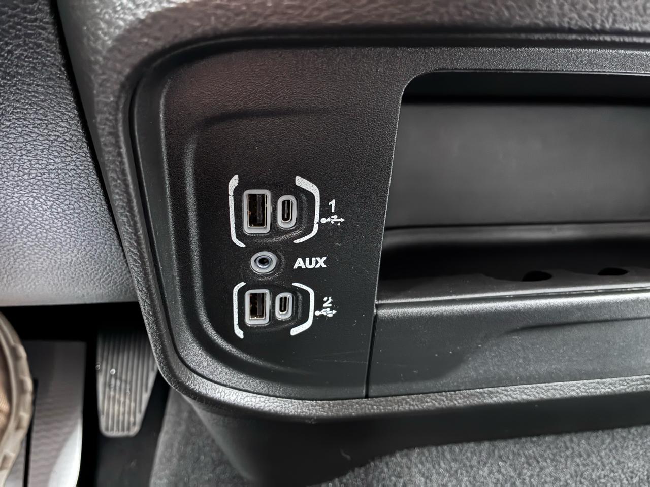 RAM 2500 Tradesman Crew Cab SWB 4WD 2024