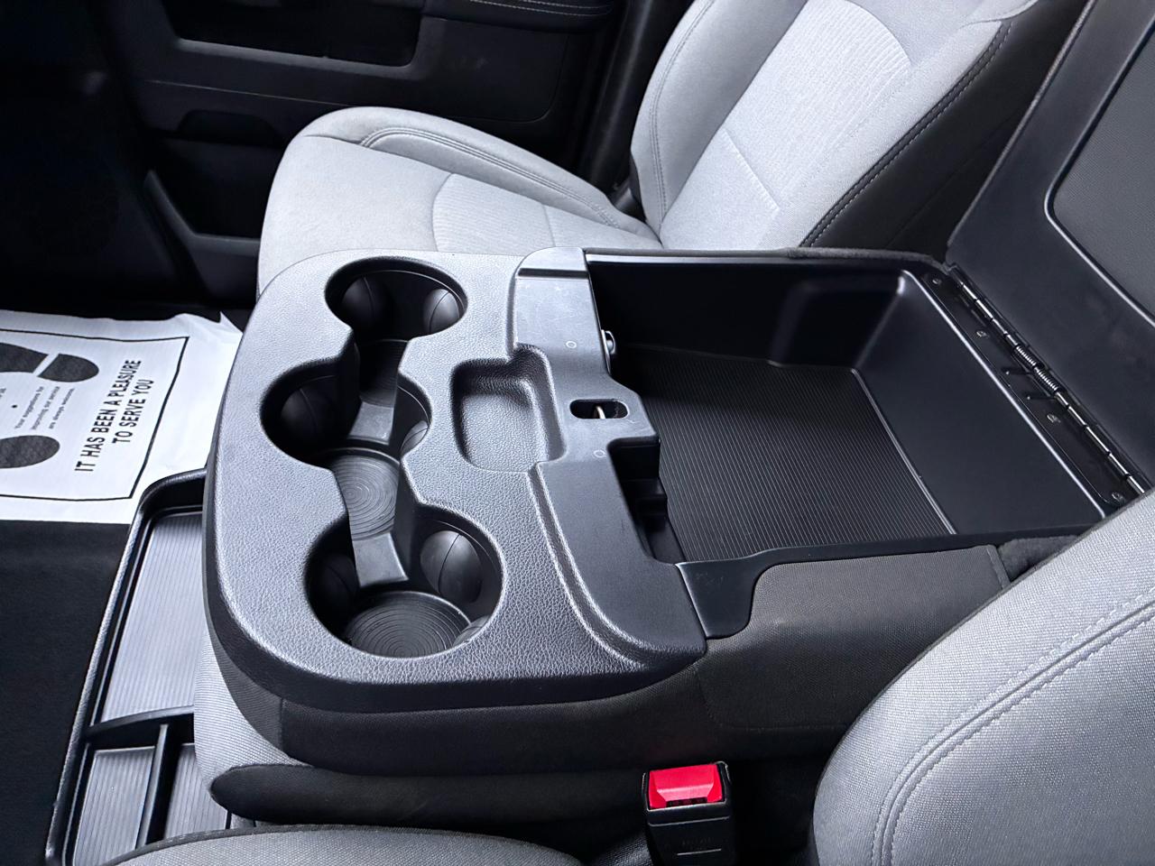 RAM 2500 Tradesman Crew Cab SWB 4WD 2024