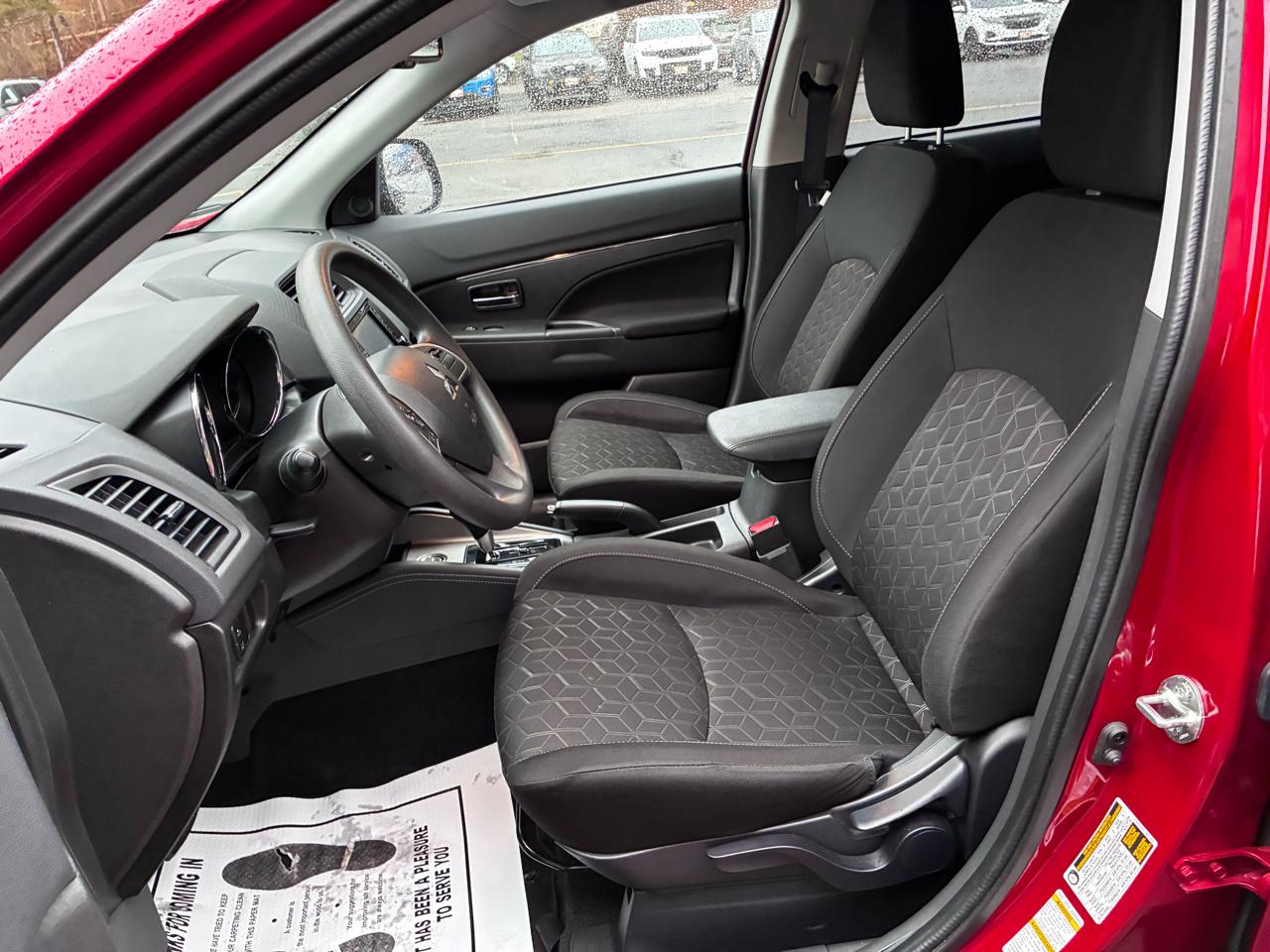 Mitsubishi Outlander Sport 2.0 ES 4WD 2025