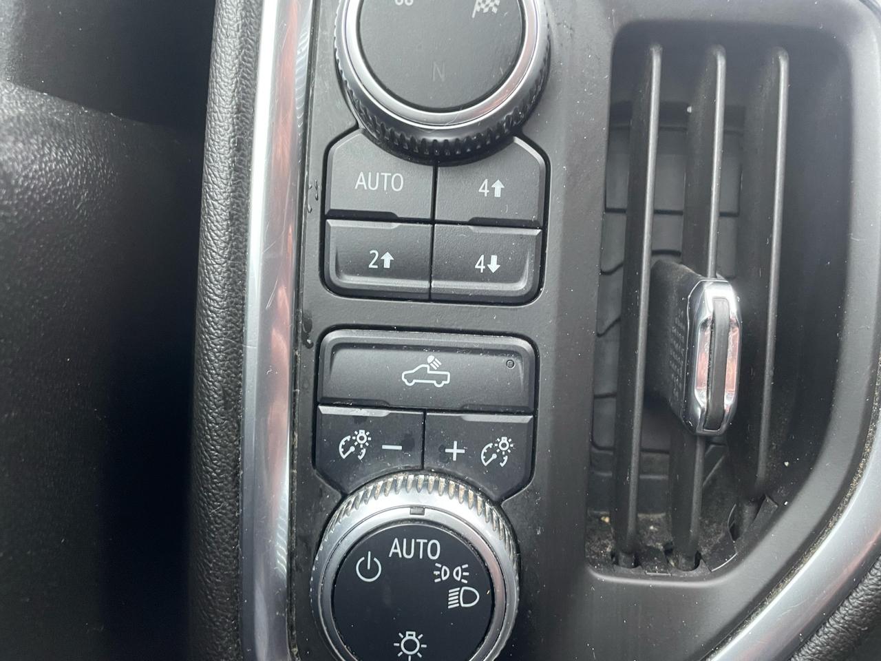 GMC Sierra 1500 SLE Double Cab 4WD 2019