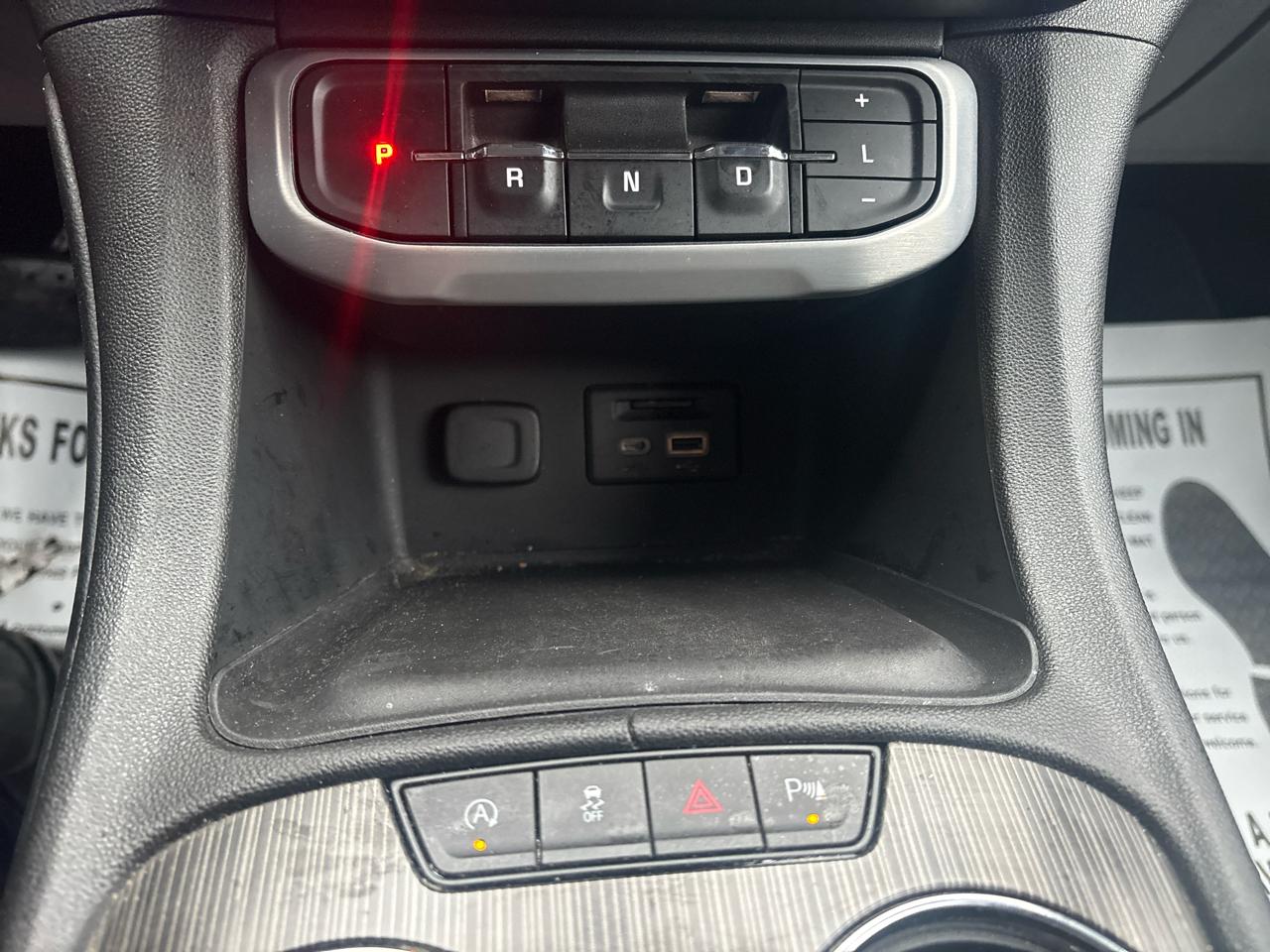 GMC Acadia AWD 4dr SLT 2022