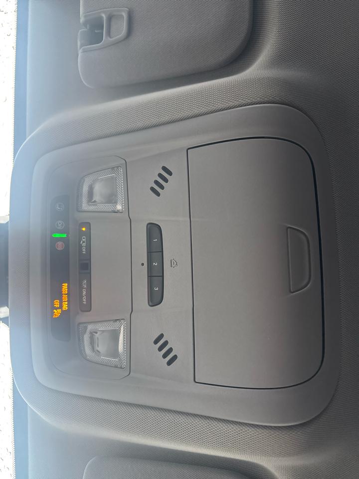 GMC Acadia AWD 4dr SLT 2022