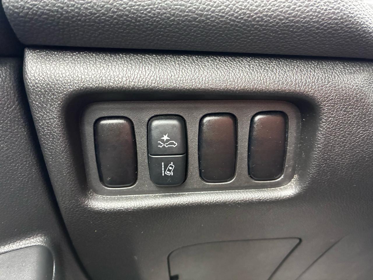 Mitsubishi Outlander Sport 2.0 ES 4WD 2025