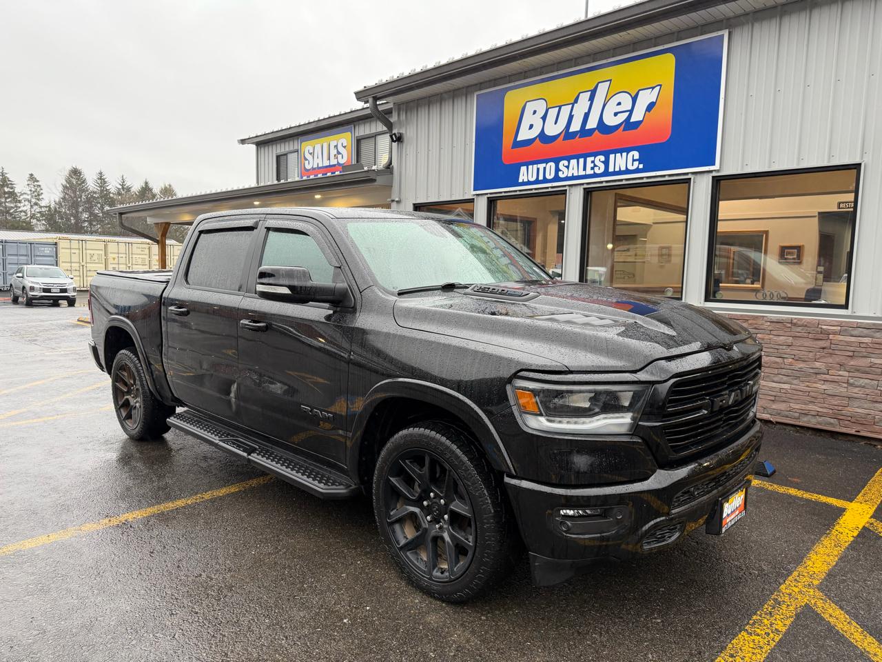 RAM 1500 Laramie Crew Cab SWB 4WD 2022