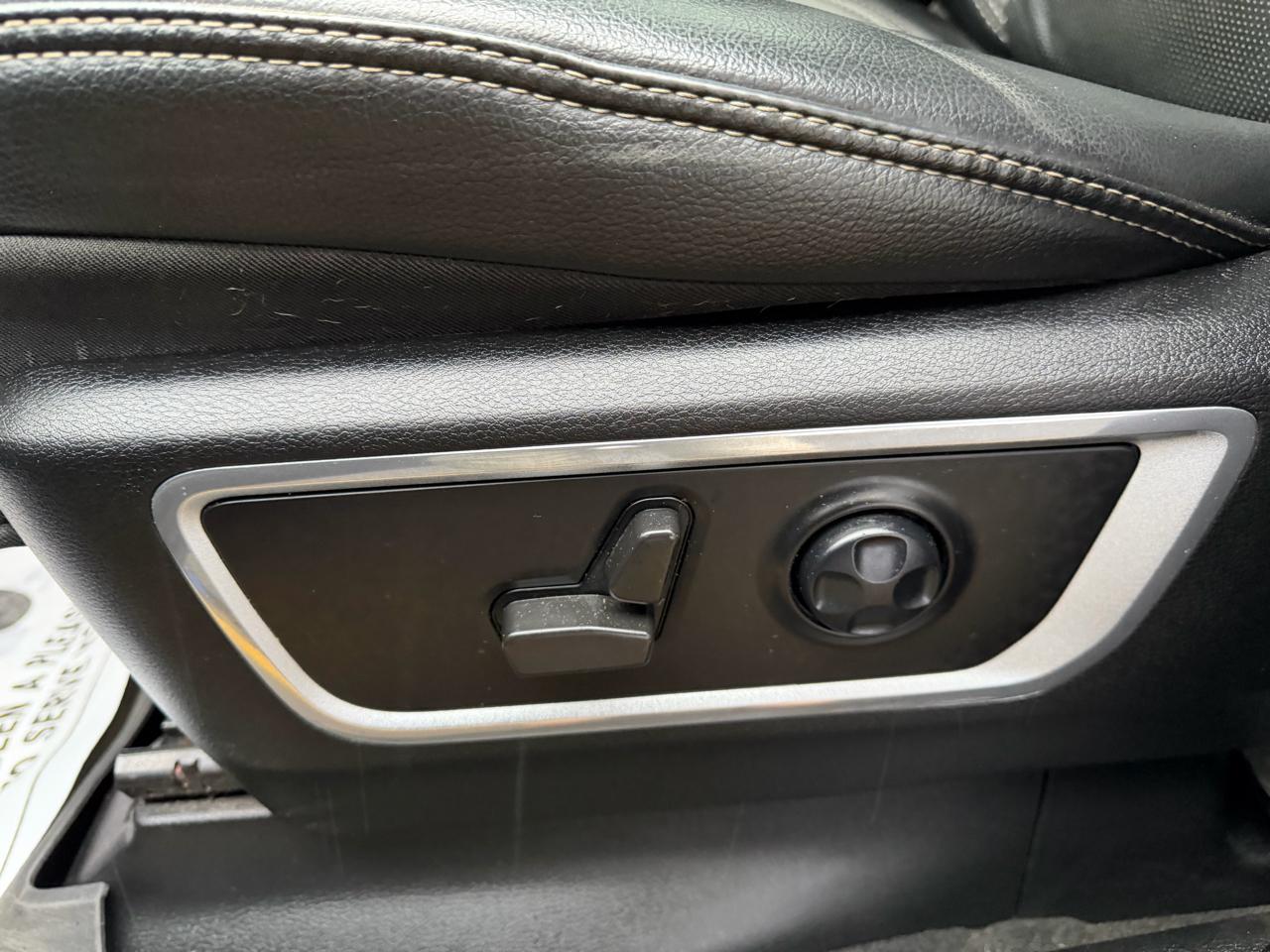 RAM 1500 Laramie Crew Cab SWB 4WD 2022