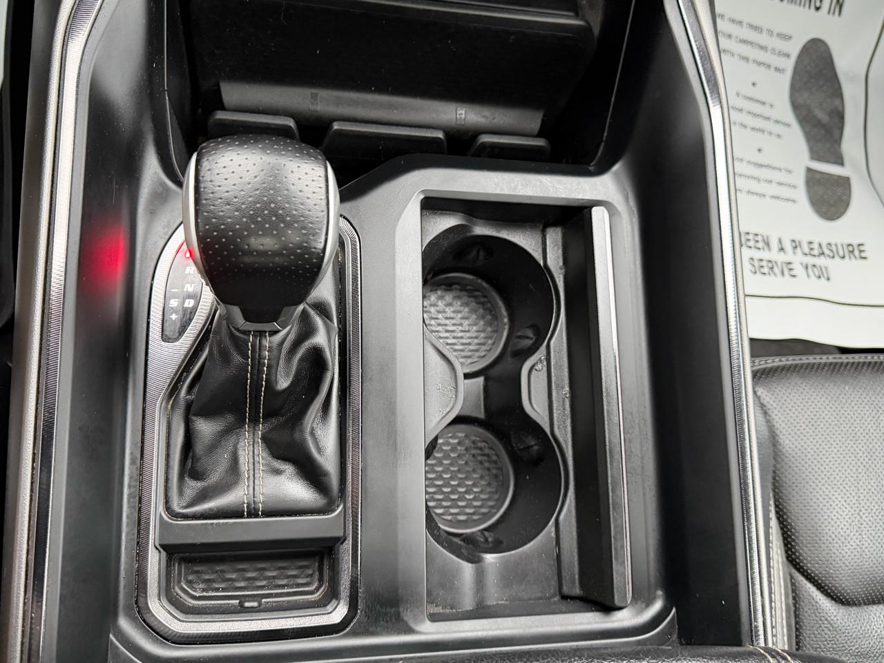 RAM 1500 Laramie Crew Cab SWB 4WD 2022