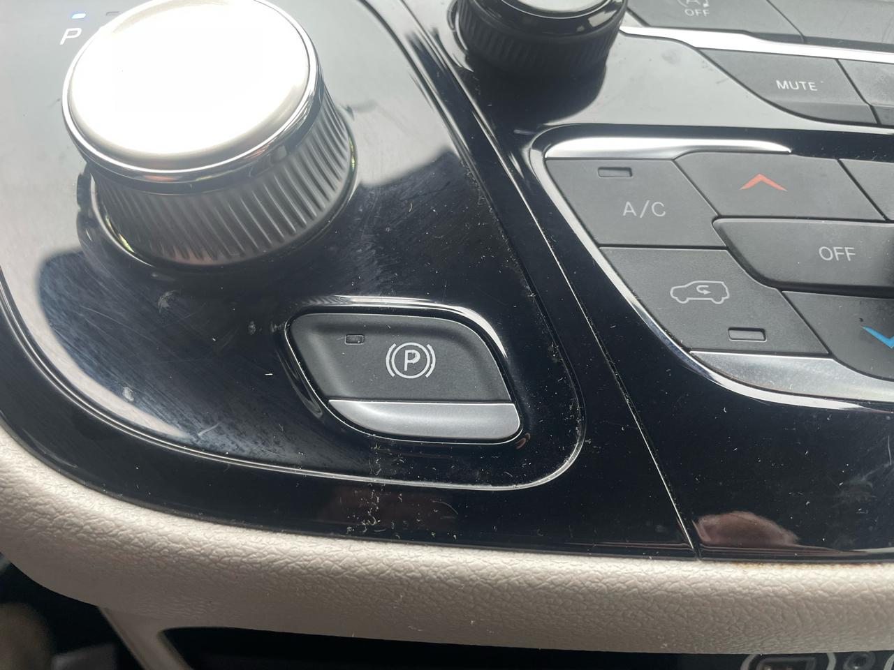 Chrysler Voyager LX 2022