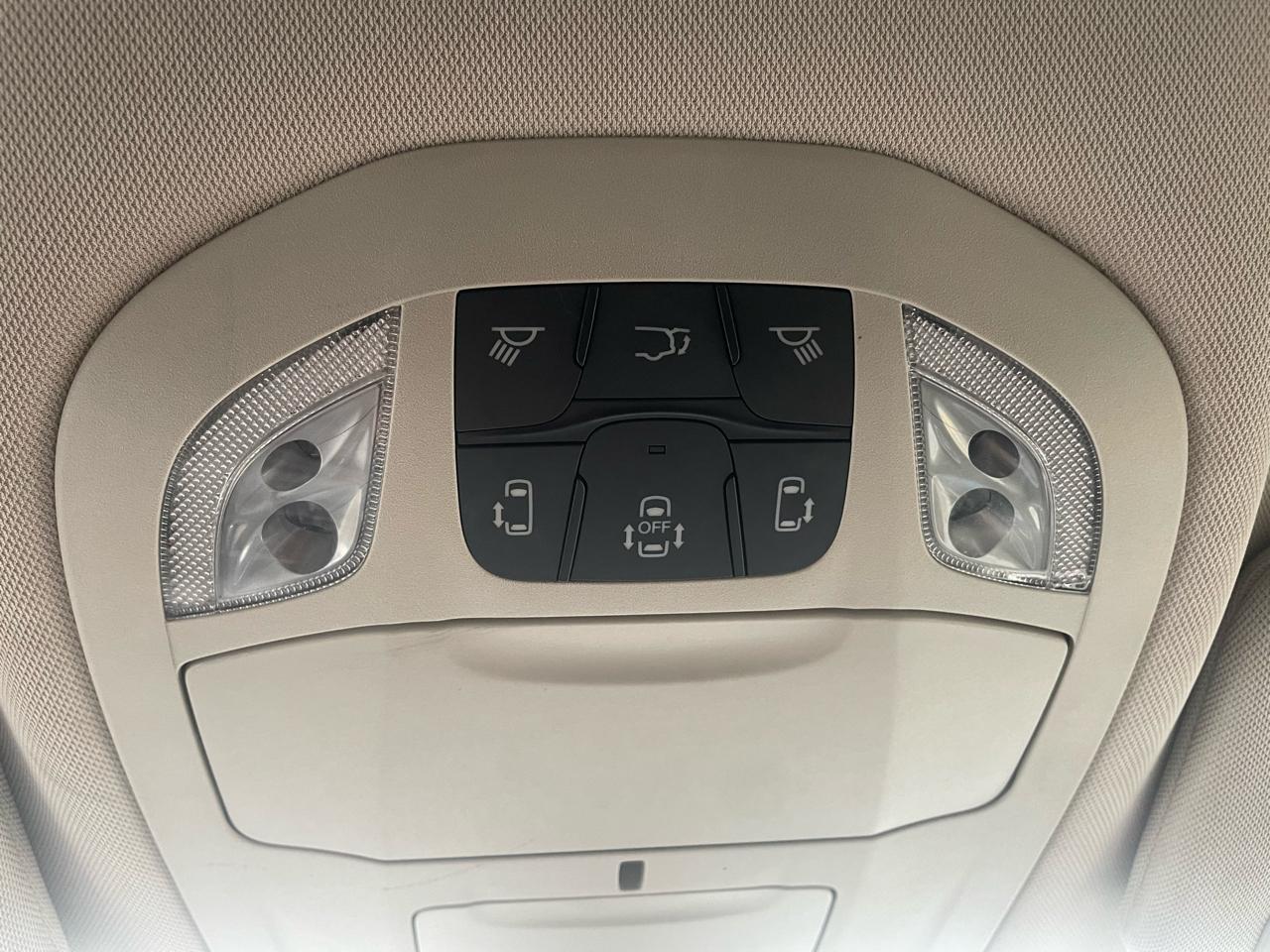 Chrysler Voyager LX 2022