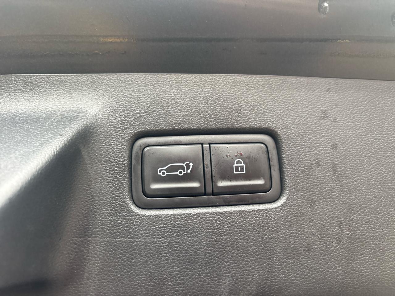 Hyundai Santa Fe Limited AWD 2024