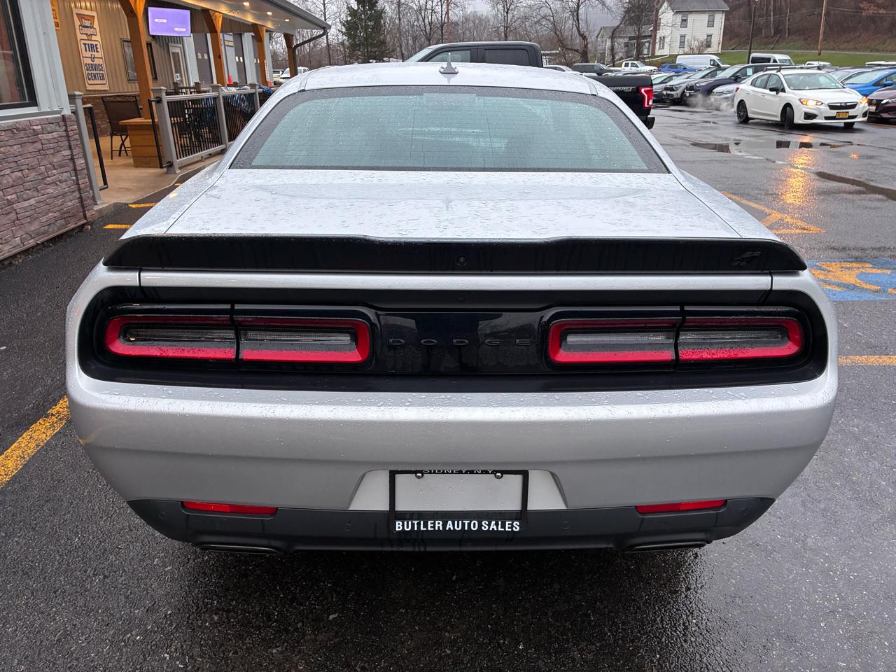 Dodge Challenger GT AWD 2023