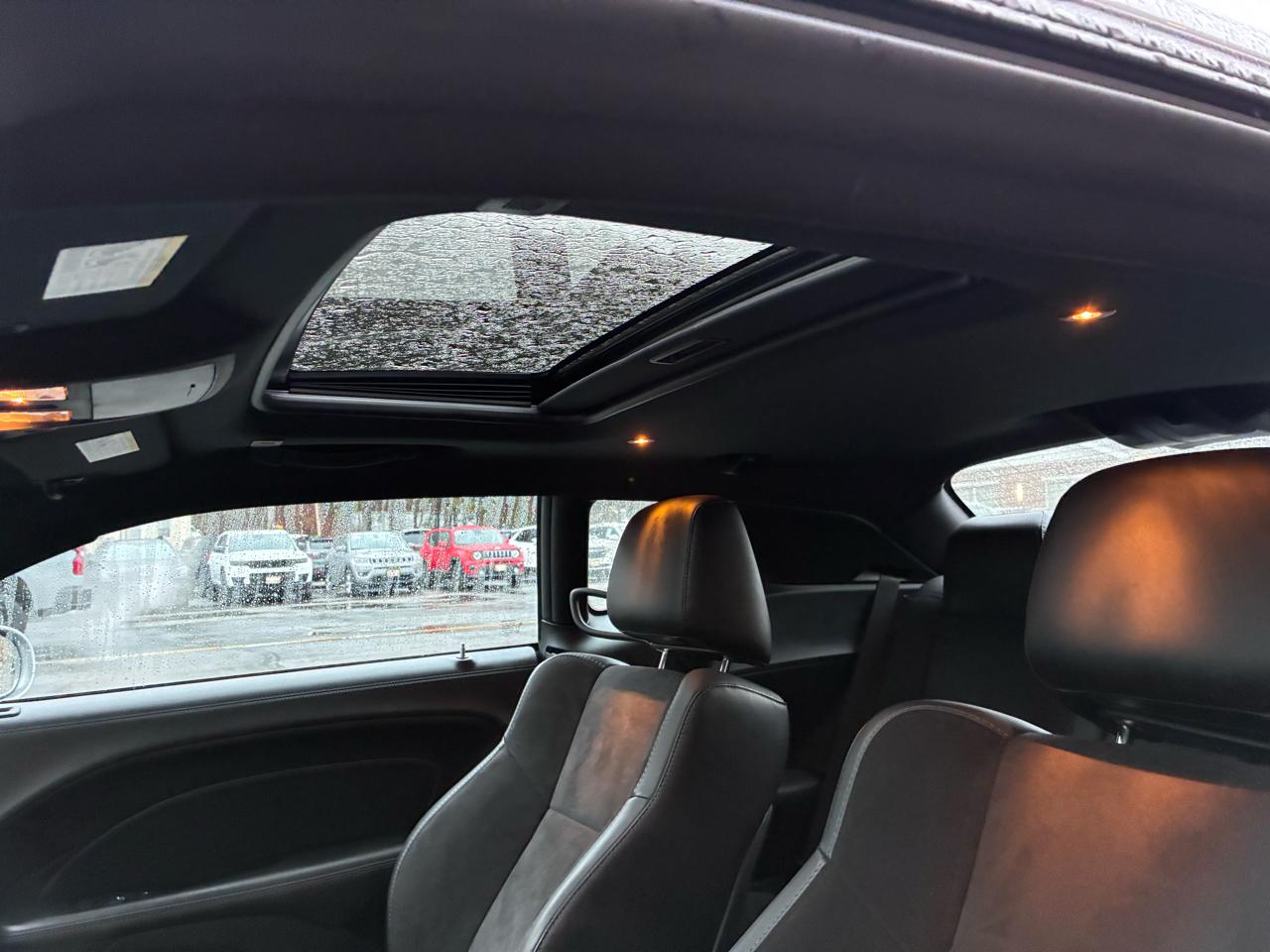 Dodge Challenger GT AWD 2023