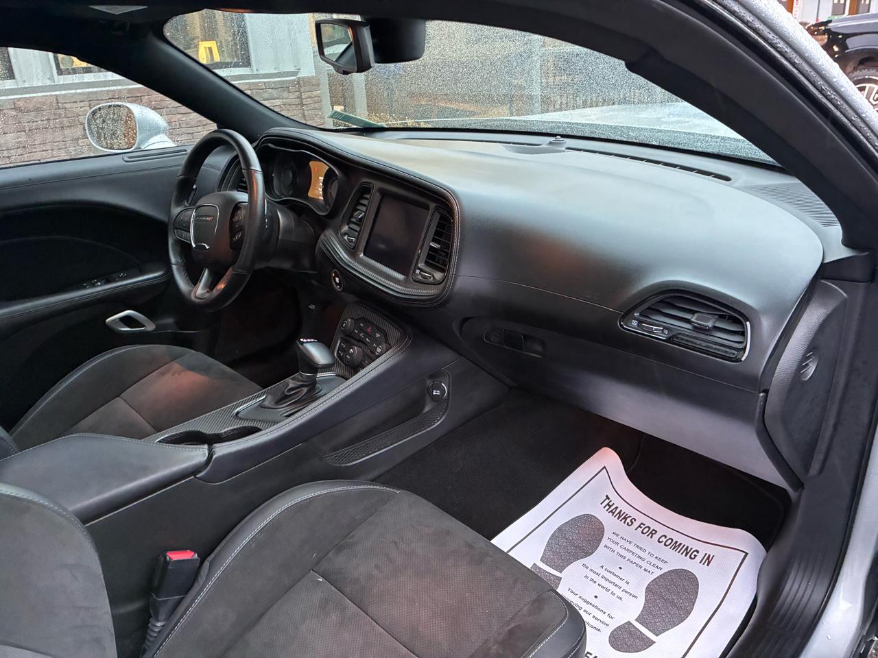 Dodge Challenger GT AWD 2023