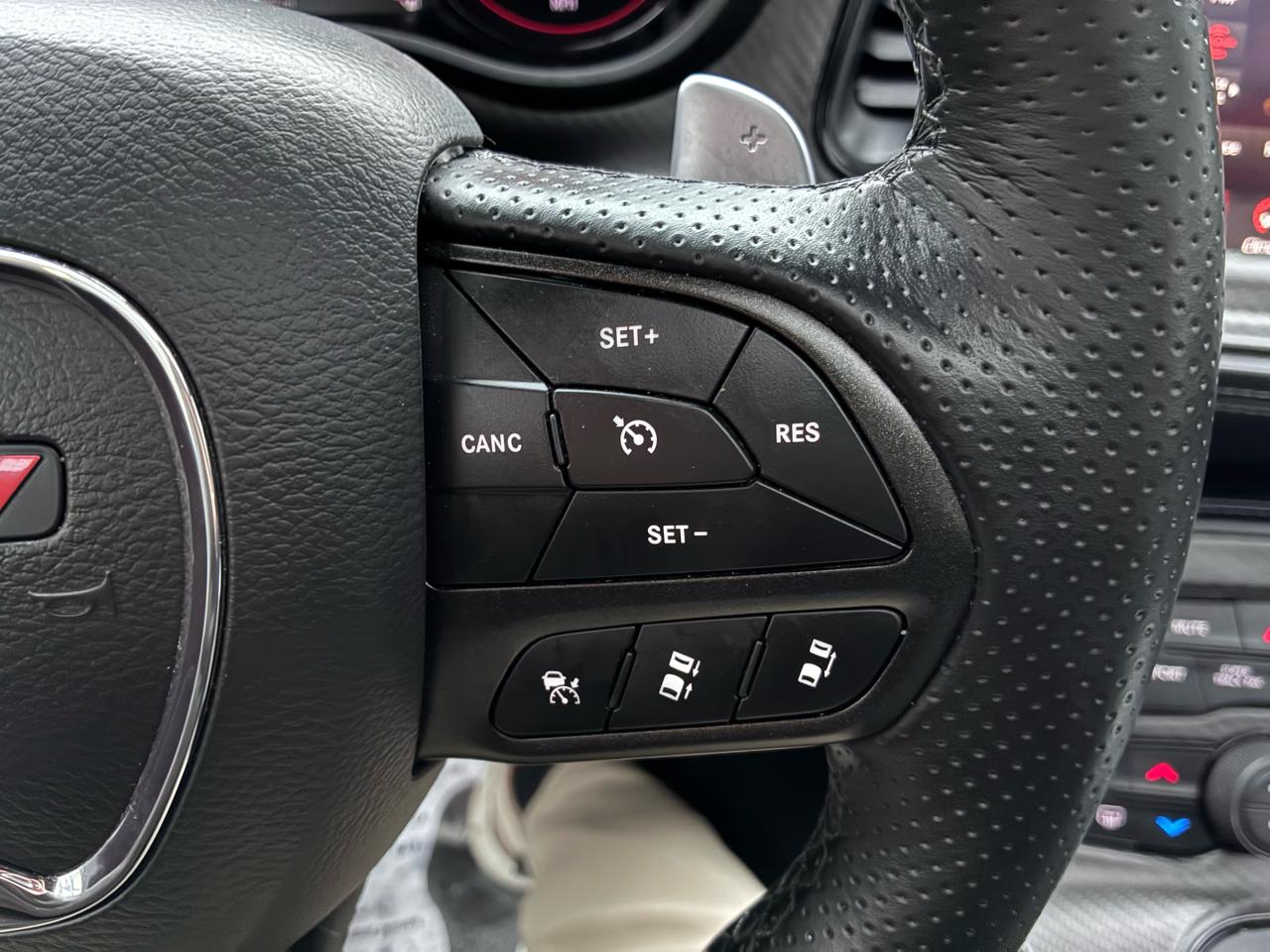 Dodge Challenger GT AWD 2023