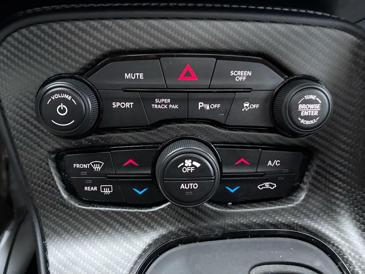 Dodge Challenger GT AWD 2023