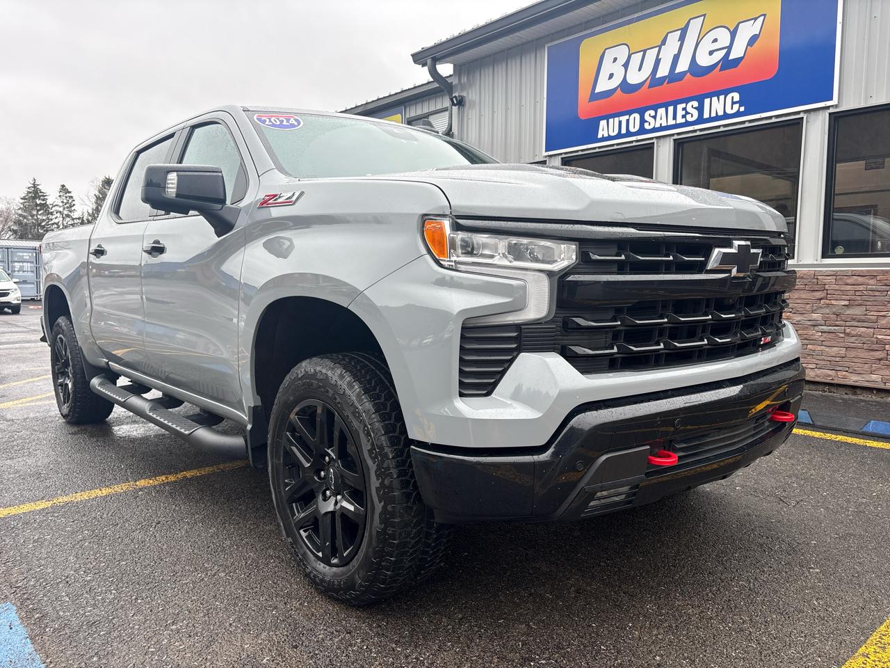 Chevrolet Silverado 1500 Trail Boss LT Crew Cab 4WD 2024