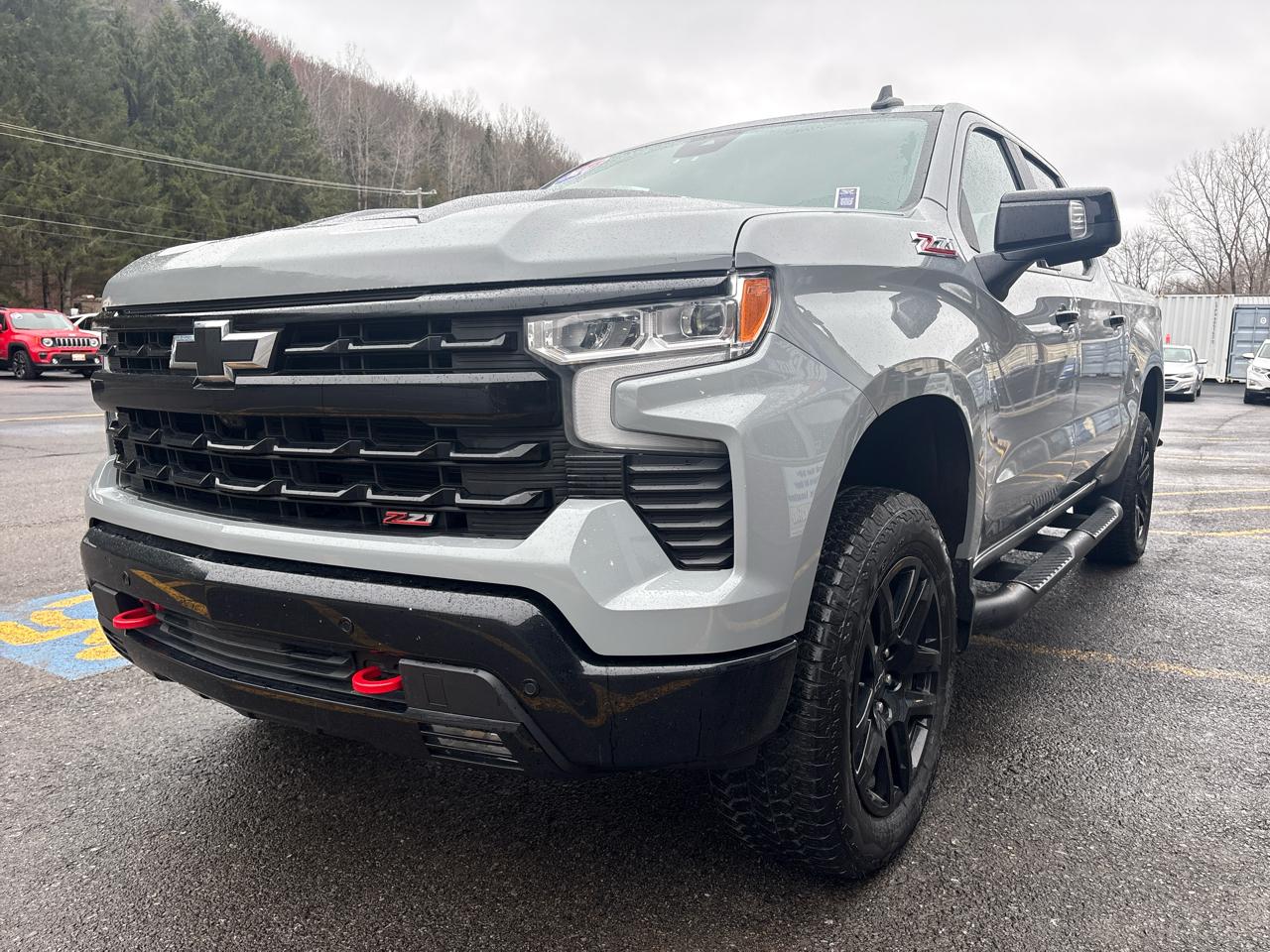 Chevrolet Silverado 1500 Trail Boss LT Crew Cab 4WD 2024