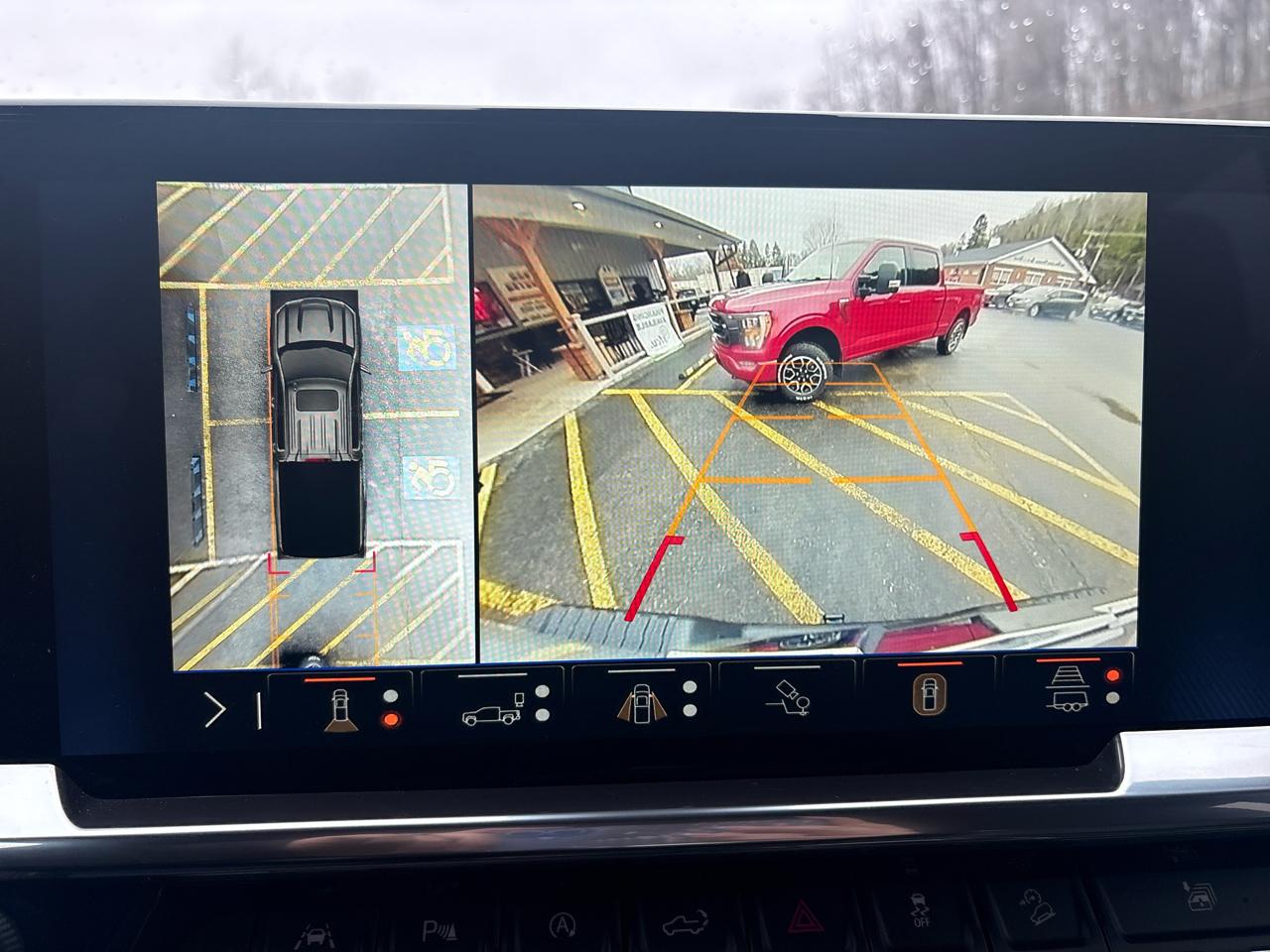 Chevrolet Silverado 1500 Trail Boss LT Crew Cab 4WD 2024