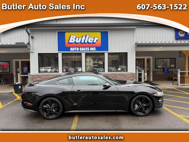 2022 Ford Mustang GT Premium Fastback RWD