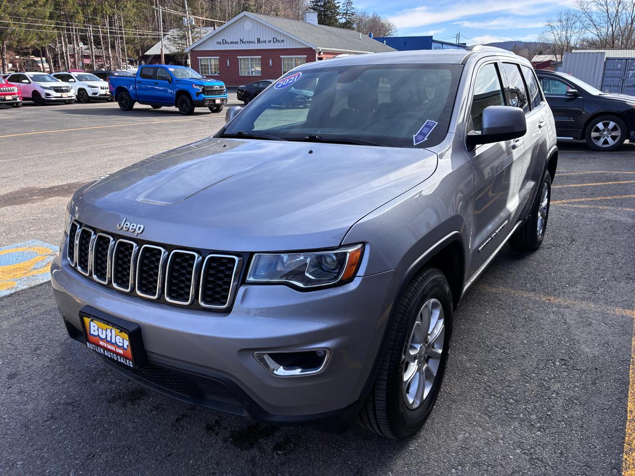 Jeep Grand Cherokee Laredo E 4WD 2021