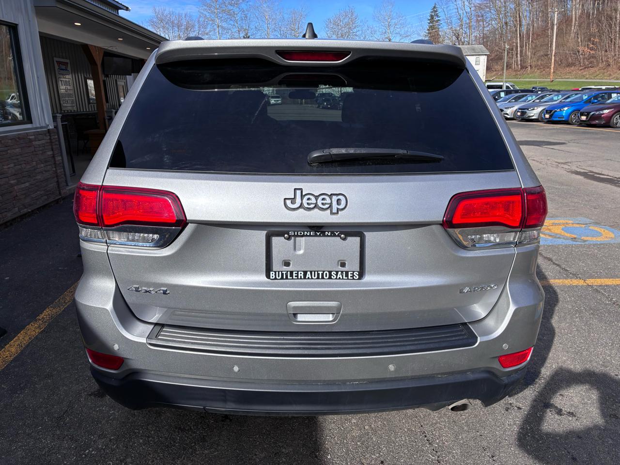 Jeep Grand Cherokee Laredo E 4WD 2021