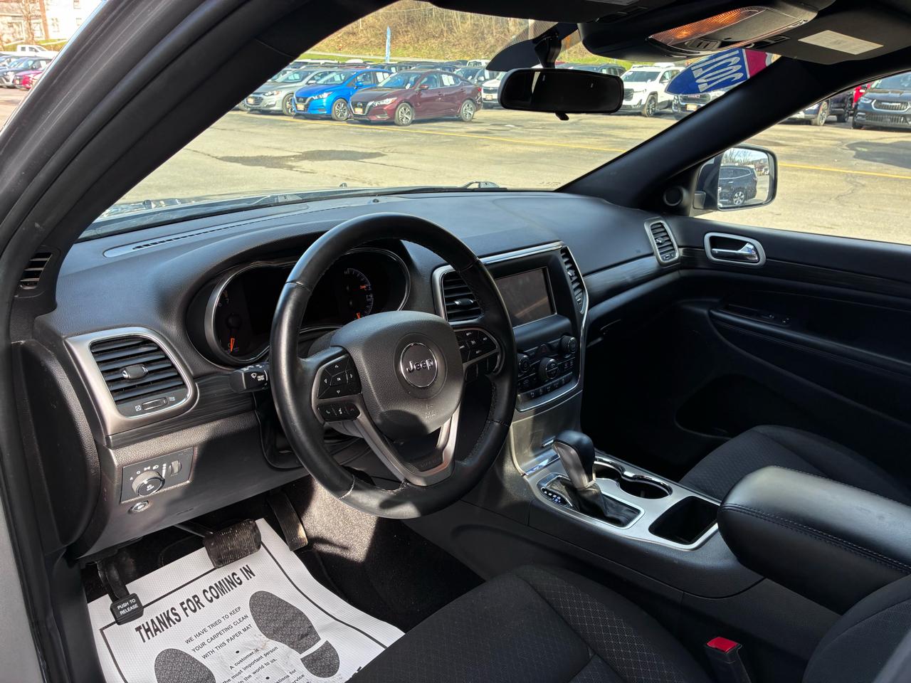 Jeep Grand Cherokee Laredo E 4WD 2021