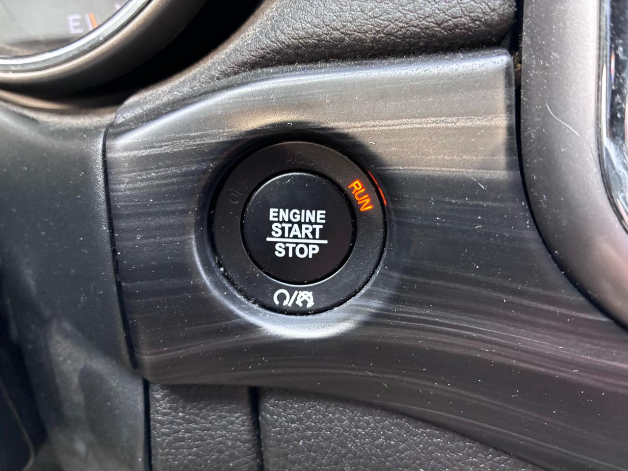 Jeep Grand Cherokee Laredo E 4WD 2021