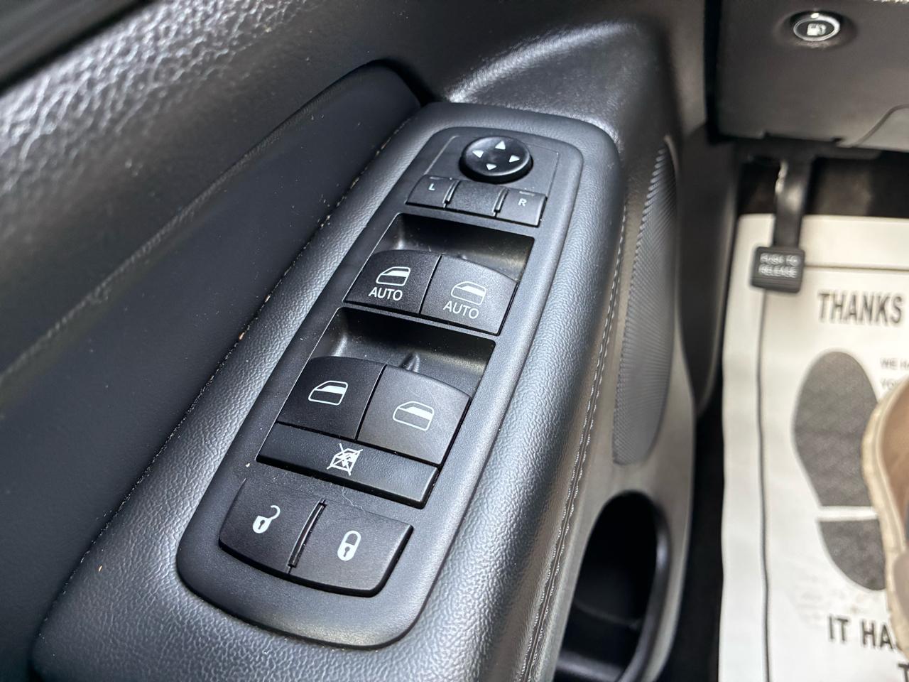 Jeep Grand Cherokee Laredo E 4WD 2021