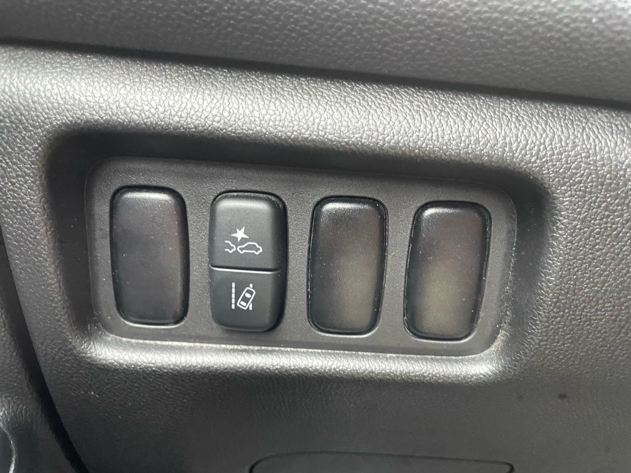 Mitsubishi Outlander Sport 2.0 ES 4WD 2025