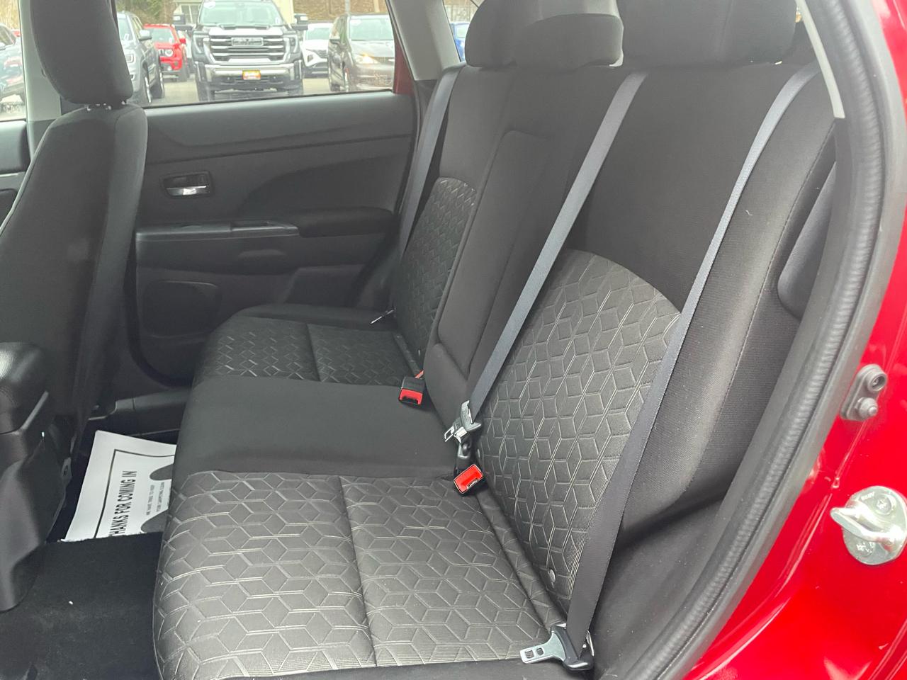 Mitsubishi Outlander Sport 2.0 ES 4WD 2025