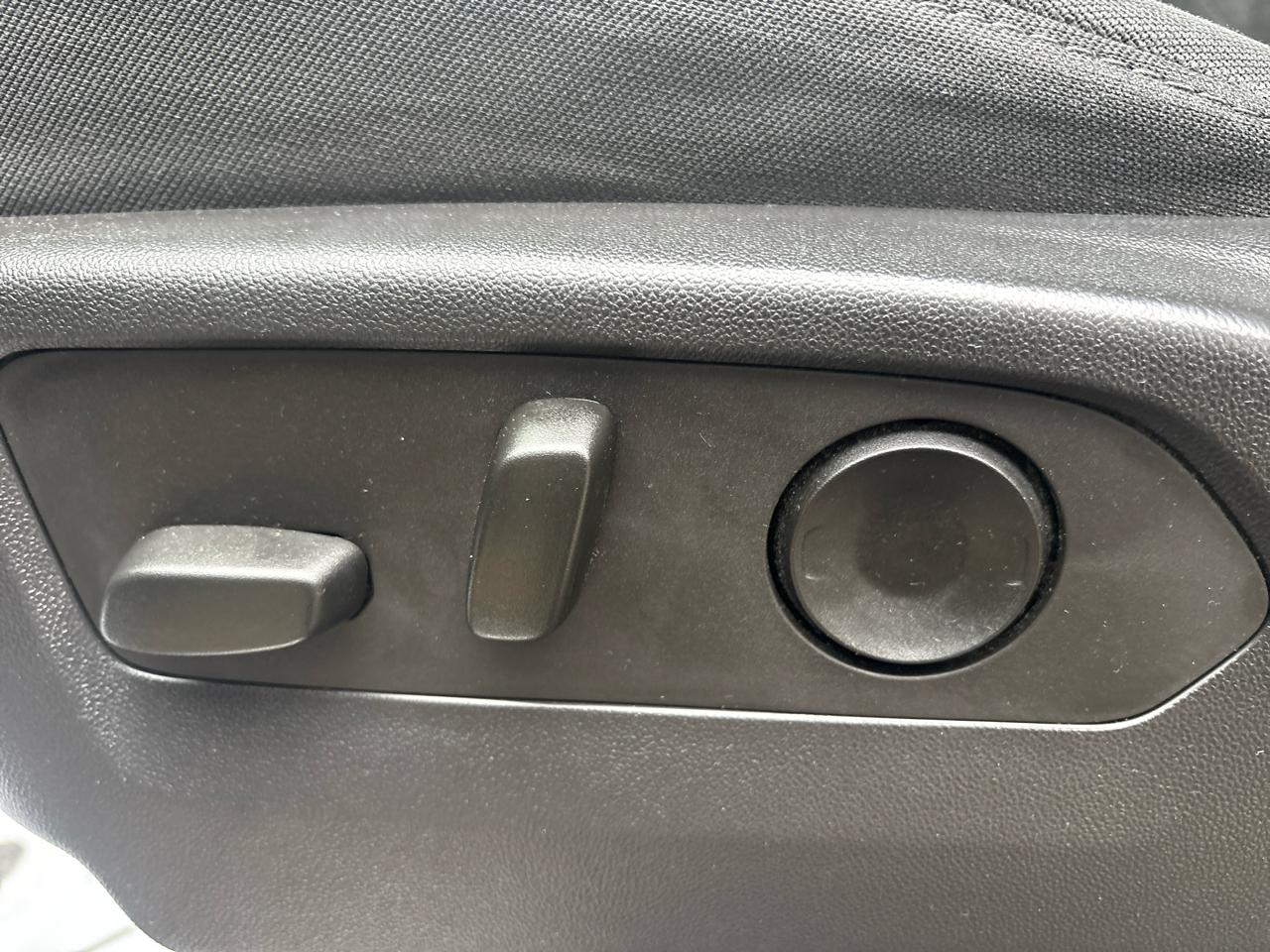 GMC Sierra 2500HD SLE Regular Cab 4WD 2024