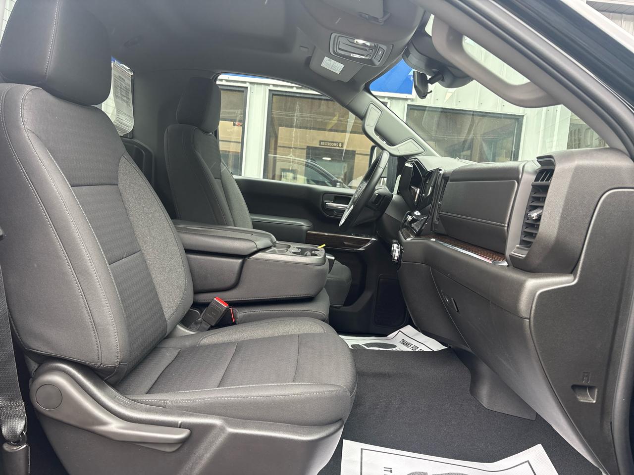 GMC Sierra 2500HD SLE Regular Cab 4WD 2024