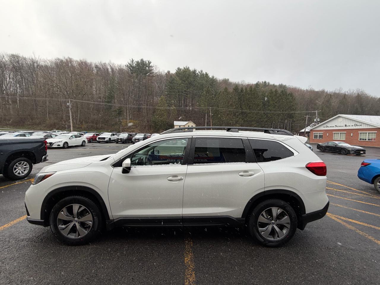 Subaru Ascent Premium 2022