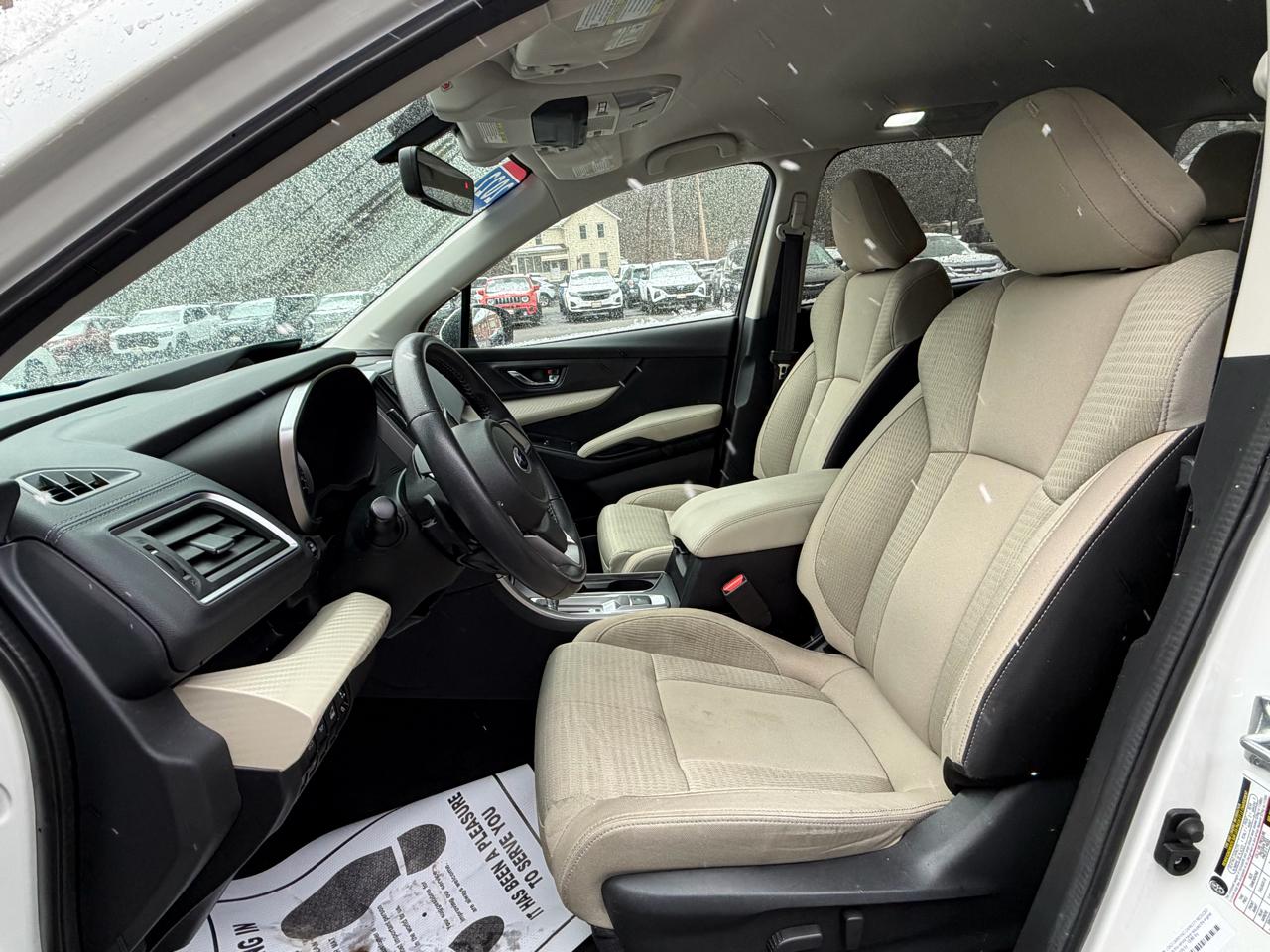 Subaru Ascent Premium 2022