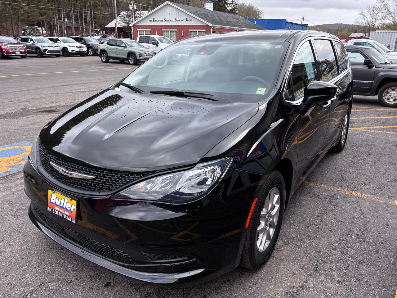 Chrysler Voyager LX 2024