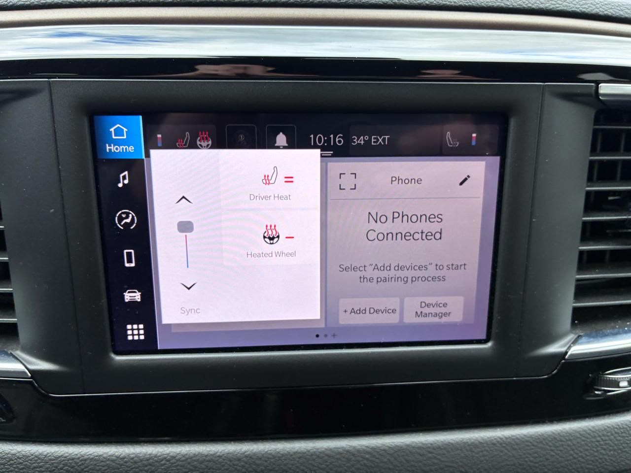 Chrysler Voyager LX 2024