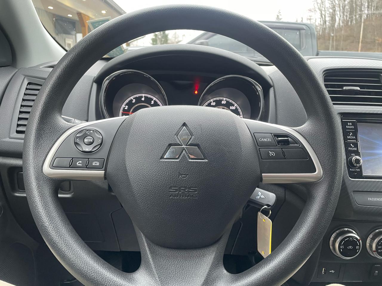 Mitsubishi Outlander Sport 2.0 ES 4WD 2025