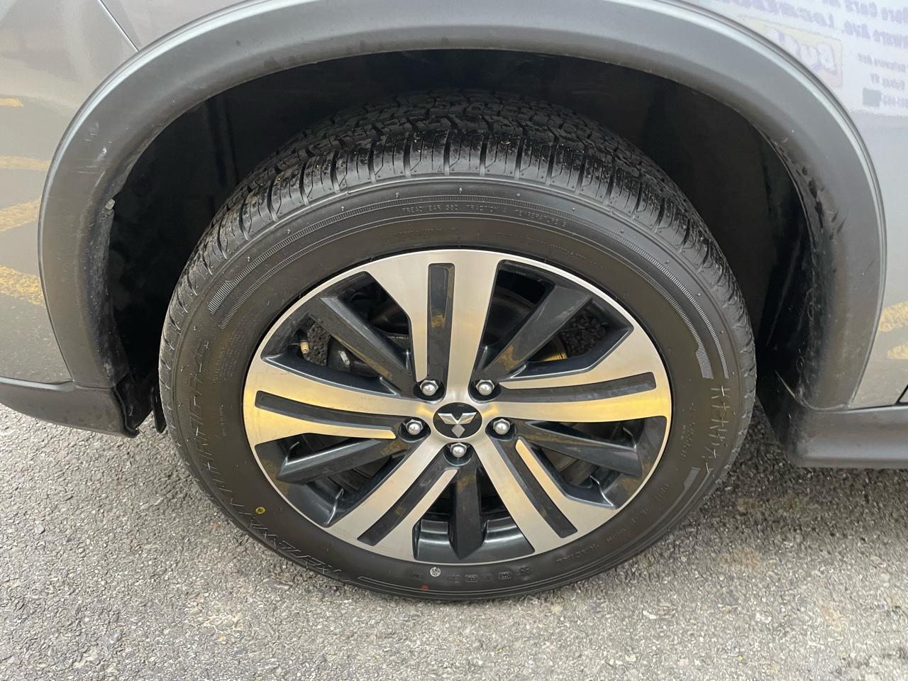 Mitsubishi Outlander Sport 2.0 ES 4WD 2025