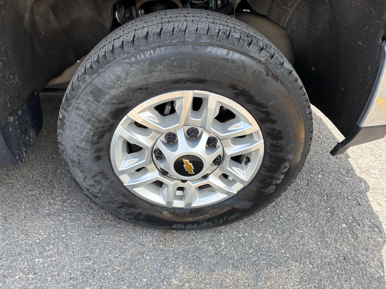 Chevrolet Silverado 2500HD LT Crew Cab Long Box 4WD 2025