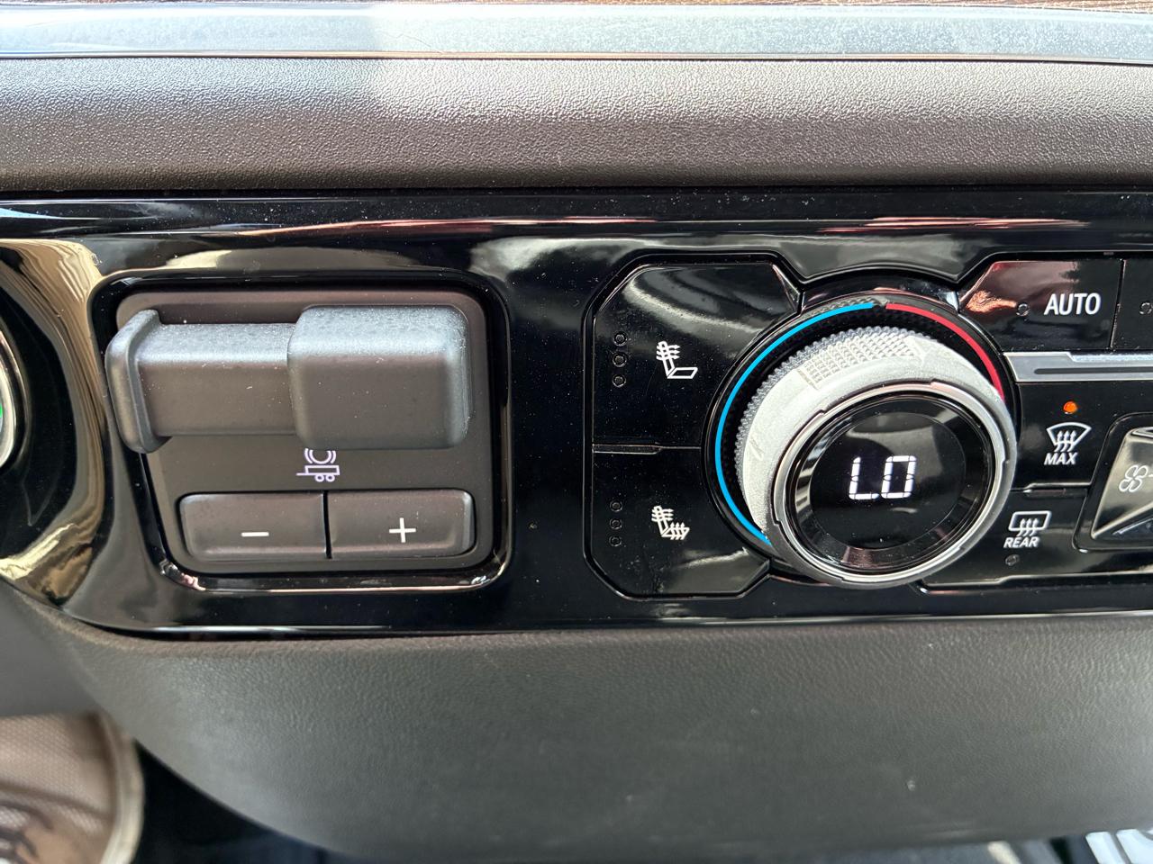 Chevrolet Silverado 2500HD LT Crew Cab Long Box 4WD 2025