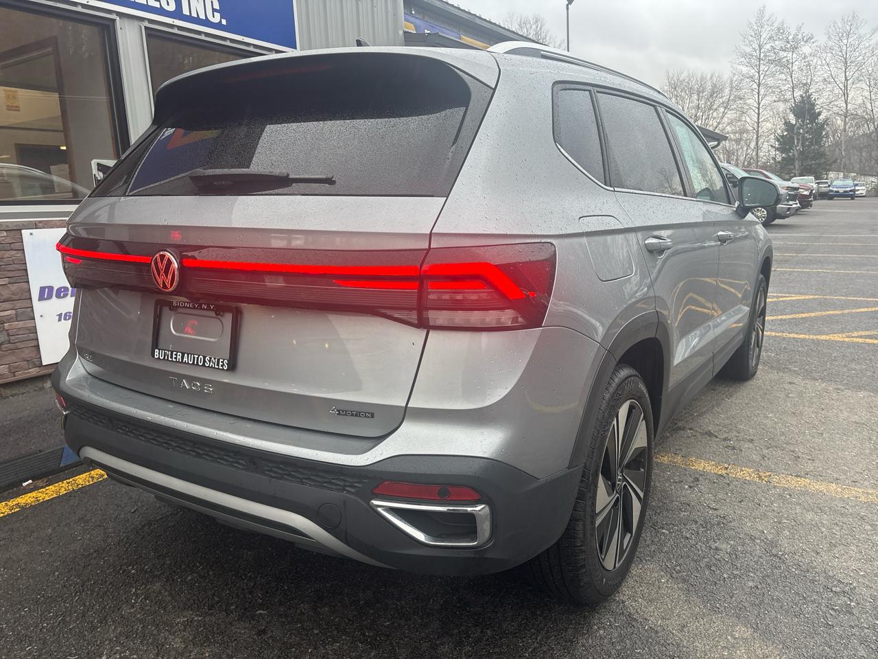 Volkswagen Taos SE 4Motion 2025